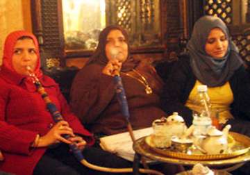 sheesha smoking banned in pak punjab