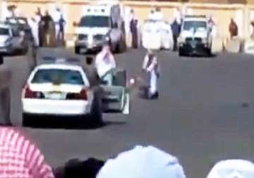 shocking footage of sudanese man publicly beheaded in saudi arabia