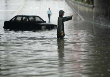 six dead 420 000 affected by rain in china