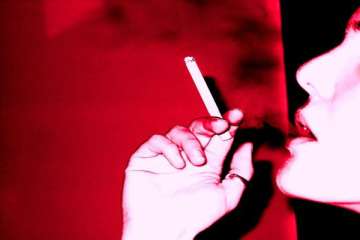 smoking linked to ovarian cancer