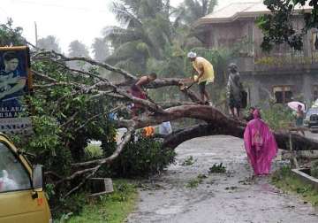 strong typhoon pounds philippines