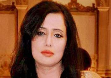 sunanda death mehr tarar says she is a victim of conspiracy