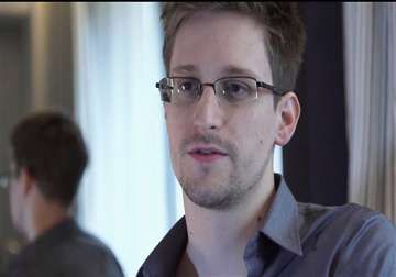 text of snowden letter released by german lawmaker