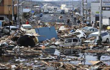 thousands in japan missing after quake tsunami