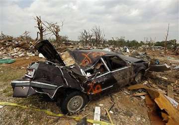 tornadoes level homes in oklahoma 1 dead