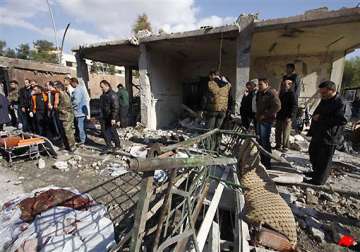 syria twin suicide bombs shake capital 40 dead