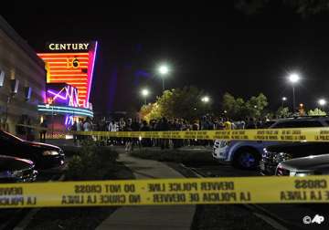 14 dead 50 injured in us cinema hall shooting