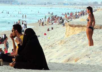 uae to enact law to ban foreigners wearing skimpy clothes in public places