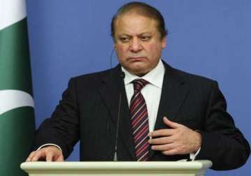 uk mps call for cut in aid to pak as sharif visits london