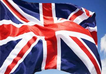 uk becoming unpopular among indian and pak students report