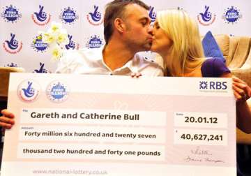 uk couple wins 41 million rs 316 cr in euromillions jackpot