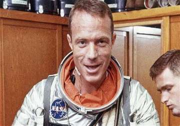 us astronaut scott carpenter passes away