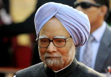 us court issues summons against manmohan singh