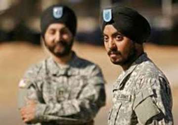 us lawmakers urge pentagon to end ban on sikhs serving in army