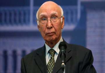 us not to target taliban holding talks sartaj aziz