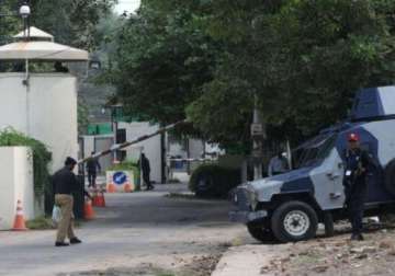 us withdraws staff from lahore consulate