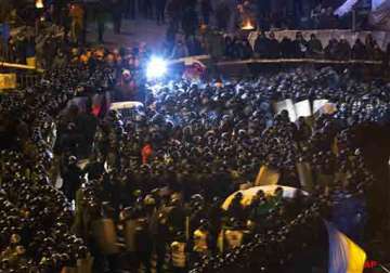 ukraine police stand down after protest grows