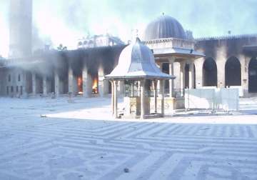 umayyad mosque burned in syria s aleppo