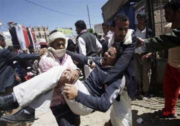 unrest kills 22 yemenis raid takes out qaeda chiefs