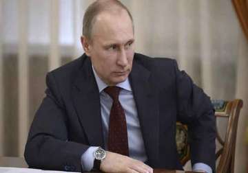 vladimir putin orders retaliation against western sanctions