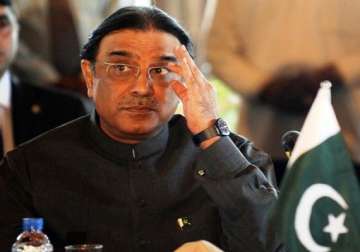 won t contest presidential poll announces zardari