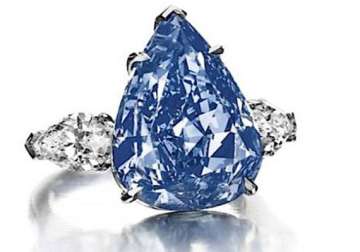 world s largest flawless blue diamond fetches 23.7 mn