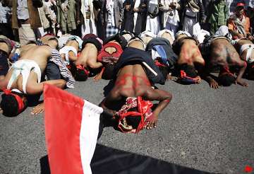 yemen cabinet approves immunity law for president