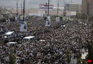 yemenis rally demand president face trial