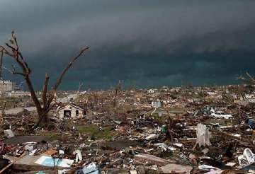 116 dead in america s deadliest tornado for 64 years