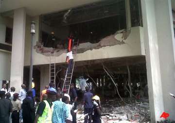 18 killed in car bomb attack on un building in nigeria
