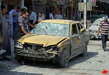 22 killed in iraq suicide car bombings