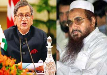 26/11 mastermind hafiz saeed threatens jihad if india is granted mfn status
