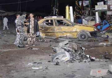 17 killed mp wounded in iraq attacks