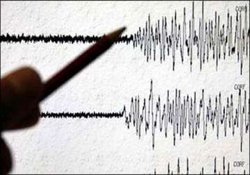 6.7 magnitude quake hits indonesia