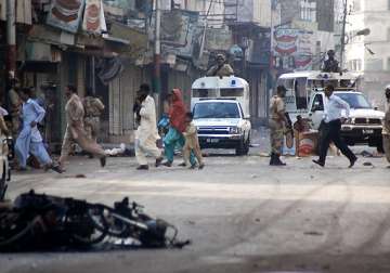 13 dead as violence escalates in karachi ahead of muharram