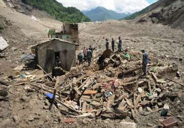 156 dead in nepal landslide search called off