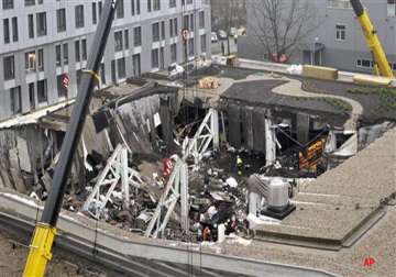 32 dead in grocery roof collapse in latvia