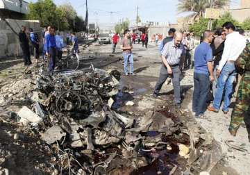 61 killed in iraq attacks