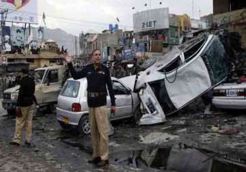 7 killed in pakistan blasts