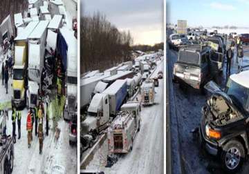 watch 46 vehicle pile up on icy indiana highway in us