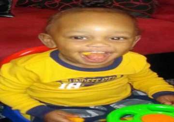 4 year old boy shoots 19 month old brother dead in us