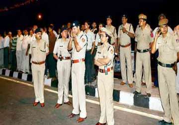 12 delhi policemen suspended on charges of dereliction in duty