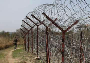 three tier border fencing death trap for infiltrating ultras