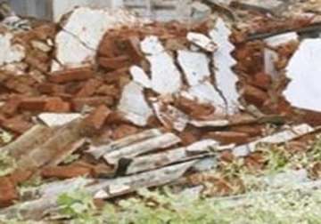 8 buried alive in bharatpur house collapse rajasthan
