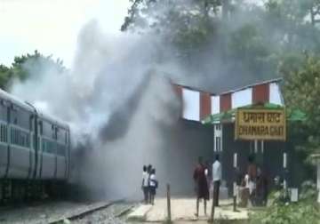 train crushes 37 pilgrims to death in bihar angry mob torches bogies