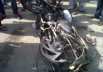 aap candidate santosh koli hit by speeding vehicle near kaushambi metro critical