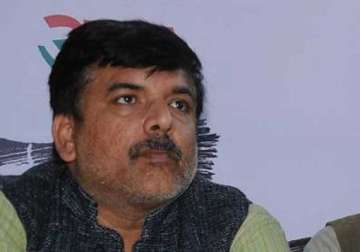 aap deploys 250 cameras to prevent foul play by bjp in varanasi