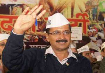 aap spurns cong offer of support to form govt