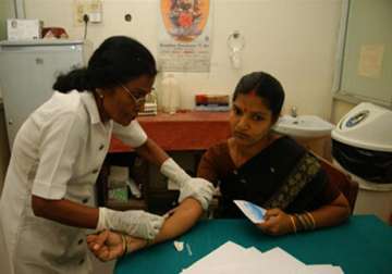 aids programme gets rs.2 550 crore