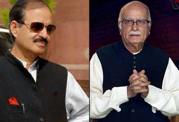 advani should worry about rival claimants in bjp cong